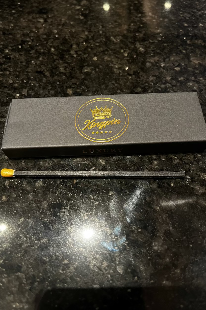 Kingpin Luxury Matches — 12 Count Gold-Tipped Collection